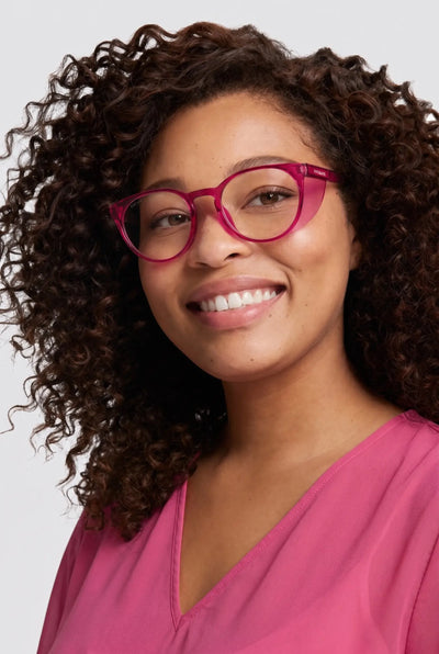 Opticalibr Halo protective glasses in Berry, worn